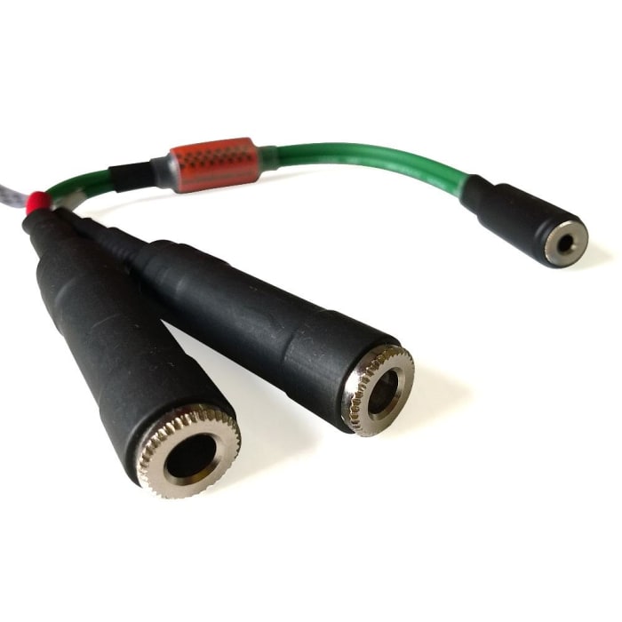 Adaptador / Divisor Jack P2 (J2 fêmea) + 2 Jack P10 (J10 fêmea) (0)